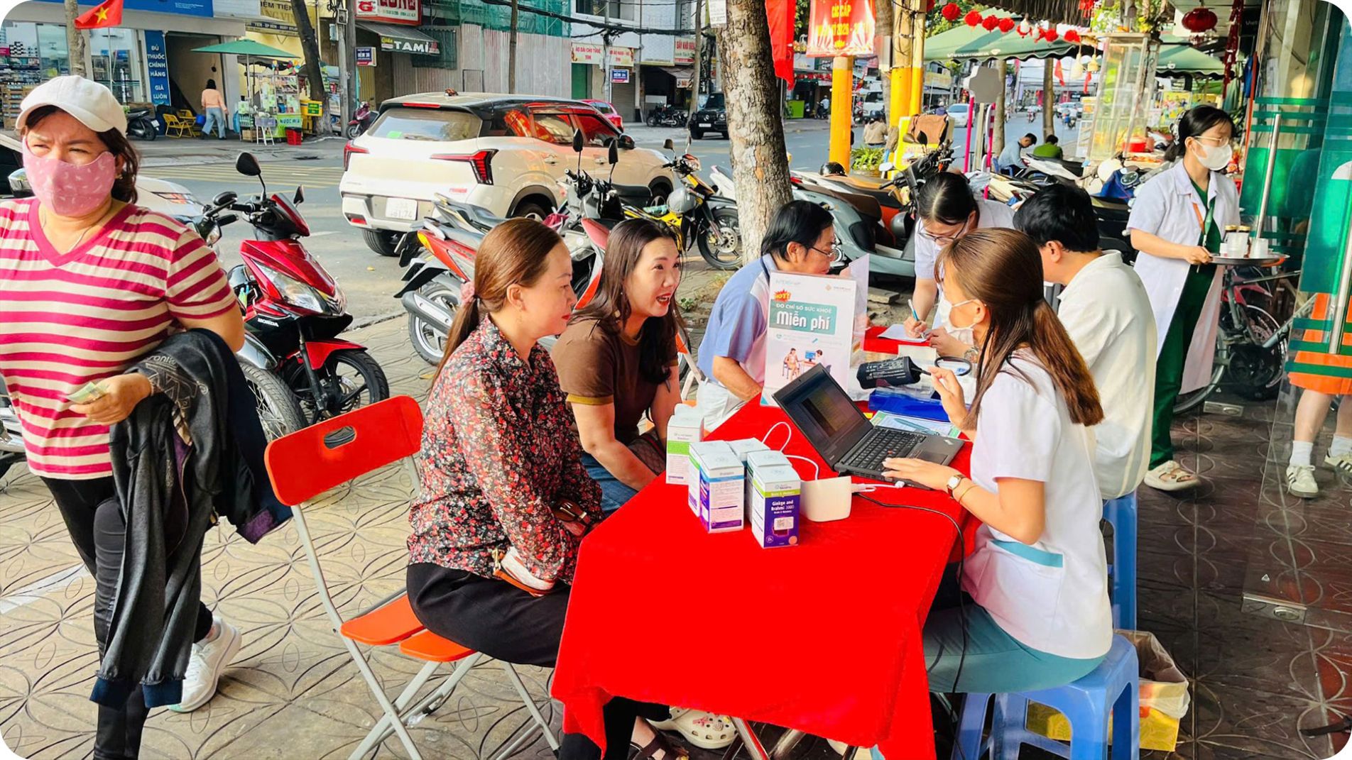 Khám sức khoẻ miễn phí tại nhà thuốc Trung Sơn Pharma 112A Trần Văn Khéo